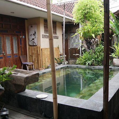 Twospaces Living At Wave And Chill House, Canggu ภายนอก รูปภาพ