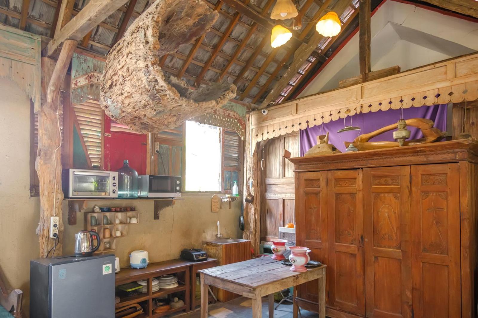 Twospaces Living At Wave And Chill House, Canggu ภายนอก รูปภาพ