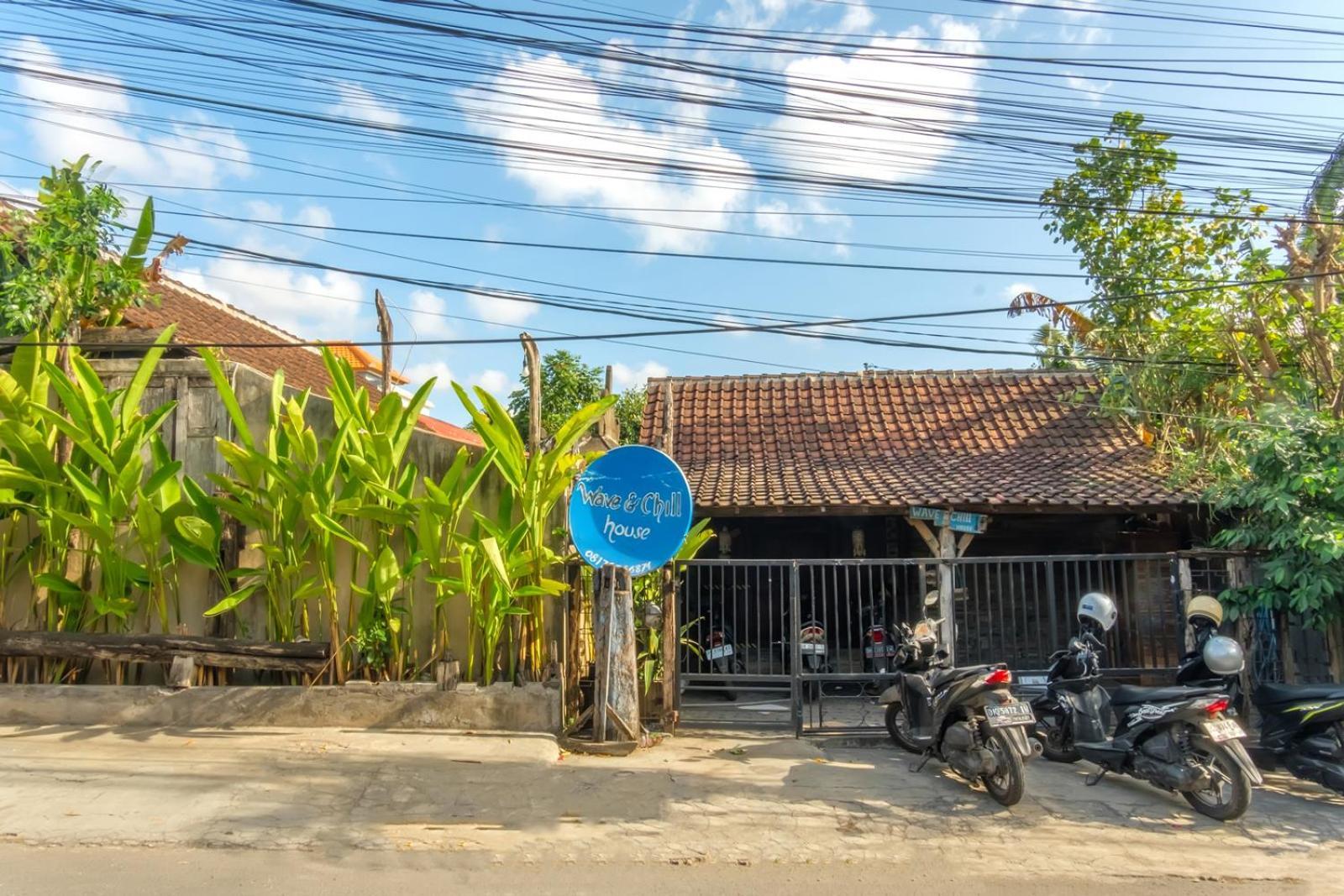 Twospaces Living At Wave And Chill House, Canggu ภายนอก รูปภาพ