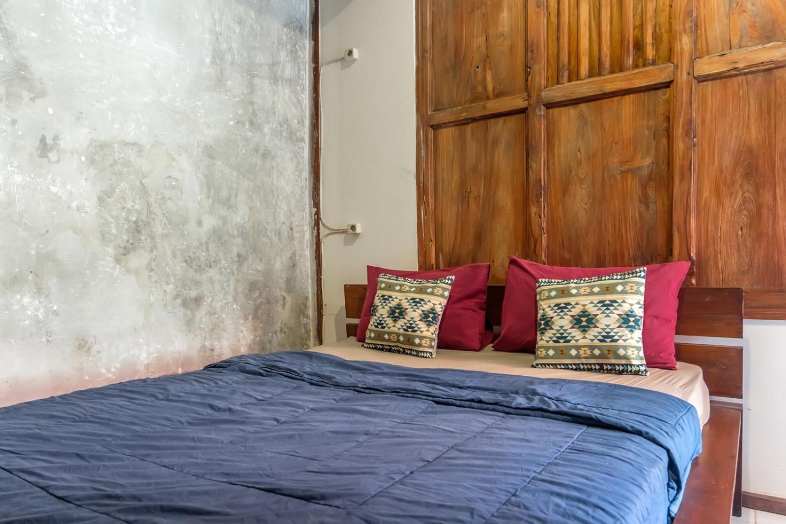 Twospaces Living At Wave And Chill House, Canggu ภายนอก รูปภาพ